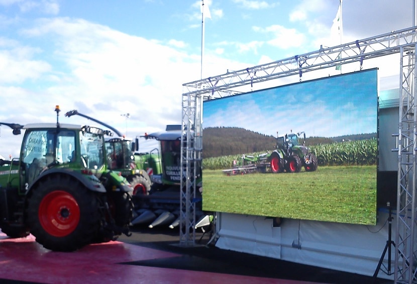 Ecran géant Ledoneo pour le salon du Sommet de l'élevage à Clermont Ferrand